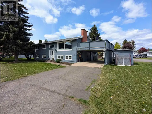 1389 MORICE DRIVE Smithers, British Columbia in Houses for Sale in Smithers - Image 3