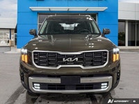 Experience premium capability and refinement in this 2025 Kia Telluride SX Limited. Its robust All-W... (image 7)