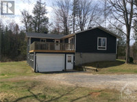 3339 WOLFGROVE ROAD Middleville, Ontario