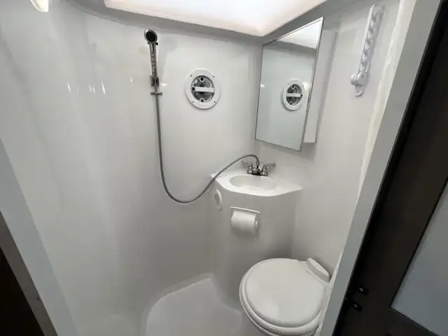 2024 Adventurer LP Class C Adventurer 19RD in RVs & Motorhomes in Kelowna - Image 19