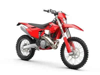 2026 GASGAS EC 300 GASGAS EC 300 2026 Nouveauté en inventaire : GASGAS EC 300 2026 en superbe couleu...