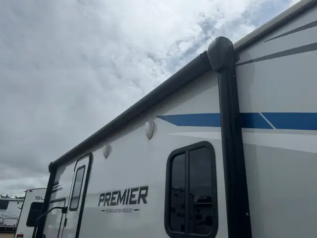 2022 KEYSTONE BULLET 23 RBPR in Travel Trailers & Campers in St. Albert - Image 6