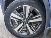 This Nissan Rogue delivers a Intercooled Turbo Regular Unleaded I-3 1.5 L/91 engine powering this Va... (image 9)