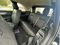 Experience the pinnacle of sophisticated SUV performance and fuel efficiency with this nearly new 20... (image 9)
