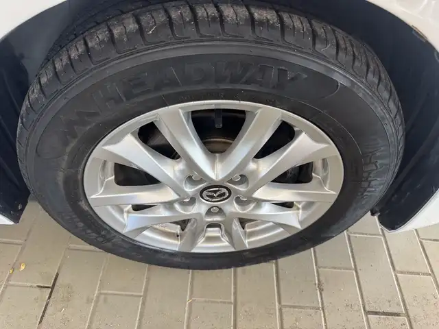 2015 Mazda Mazda3 4dr Sdn Man GS in Cars & Trucks in Longueuil / South Shore - Image 10