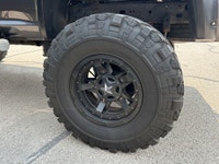 KING OFF ROAD SUSPENSION! HEATED / COOLED LEATHER SEATS, BLUETOOTH, NAVIGATION, BACK UP CAMERA, REMO... (image 9)