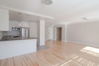 Akelius one bedroom apartment for rent. Located near Sherbrooke in the Downtown - McGill neighborhoo... (image 5)