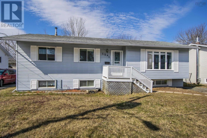 1581 Riverside Drive Lower Sackville, Nova Scotia Houses for Sale