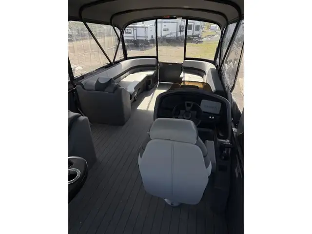 2023 Legend V-Series Aqua Tower Sport Pro w/ full enclosure, 115 in Powerboats & Motorboats in New Glasgow - Image 25