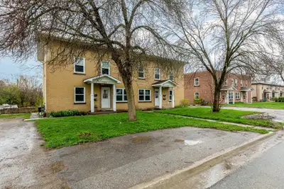 A - 1247 Clonsilla Avenue - All Utilities & Parking Included – $1,975/month Just steps away from Foo...