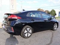 SAFETY INCLUDED LOCAL ONTARIO CAR Very Clean Hyundai Ioniq Plug-in With Automatic Transmission. Blac... (image 6)