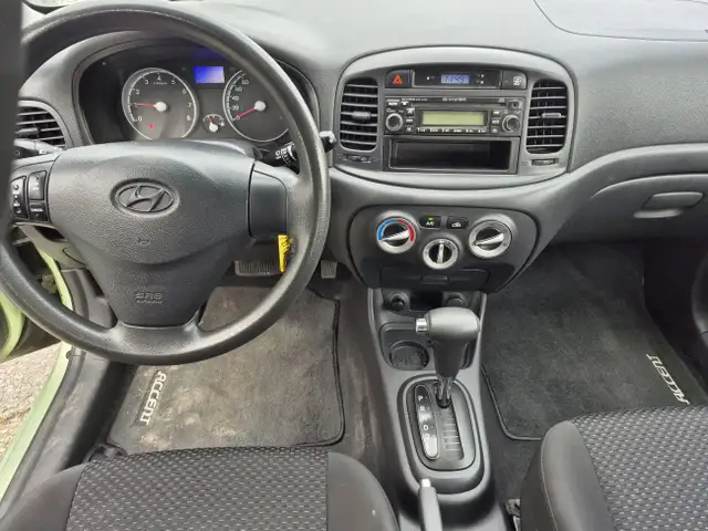 2010 Hyundai Accent GL63849104574851124