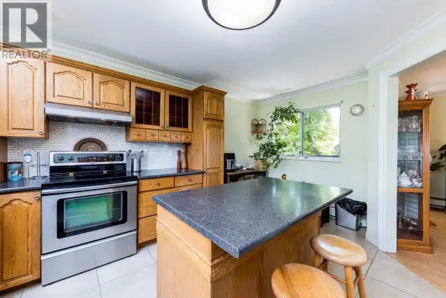 1416 MAHON AVENUE North Vancouver, British Columbia in Condos for Sale in North Shore - Image 23