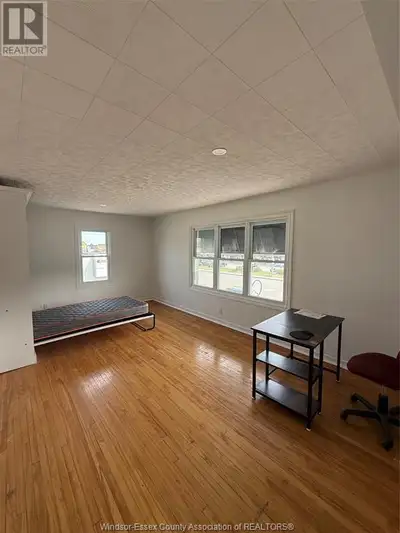 2783 HOWARD AVENUE Unit# UPPER Windsor, Ontario