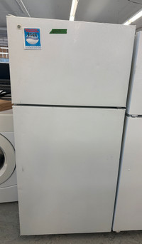 7768-Réfrigérateur Frigo 28 pouces GE White Top freezer fridge