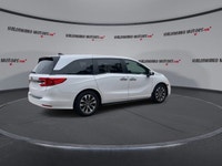 Sunroof, Power Hatch, Leather Seats, Heated Steering Wheel, Heated Seats - Front, Factory Remote Sta... (image 8)