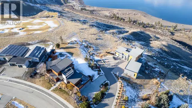 300 Rue Cheval Noir Kamloops, British Columbia in Land for Sale in Kamloops - Image 22