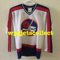 WINNIPEG JETS - NHL Official Jersey. Size Large. Good Condition.