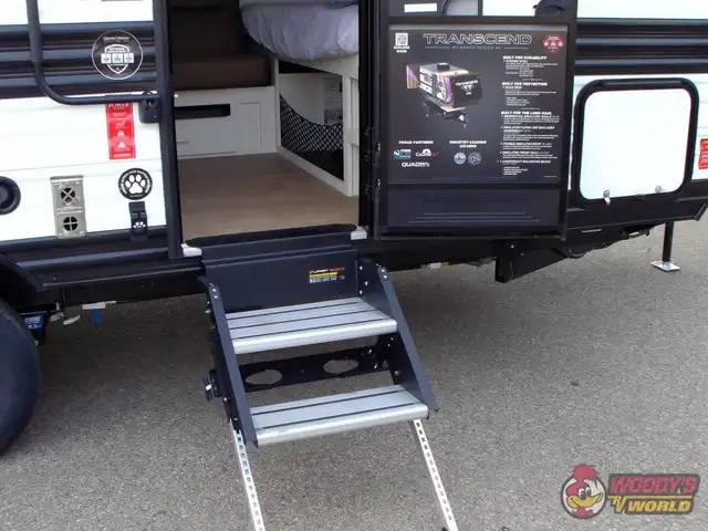 2026 GRAND DESIGN TRANSCEND ONE 151BH in Travel Trailers & Campers in Calgary - Image 12