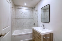 Renovated Akelius studio apartment for rent. Located near Atwater in the Little Burgundy neighborhoo... (image 5)