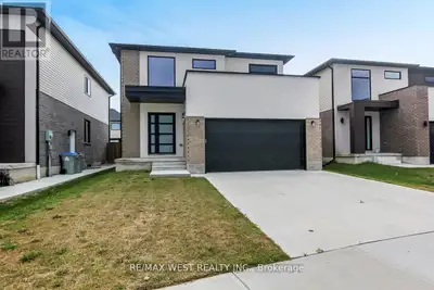 Brand new and be the 1st live and enjoy this detached home! Numerous upgrades (worth over $65,000)!...
