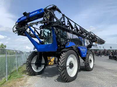 2025 NEW HOLLAND GUARDIAN SP310F SELF-PROPELLED SPRAYER STOCK# A109526 310 HP 1200 GALLON STAINLESS...