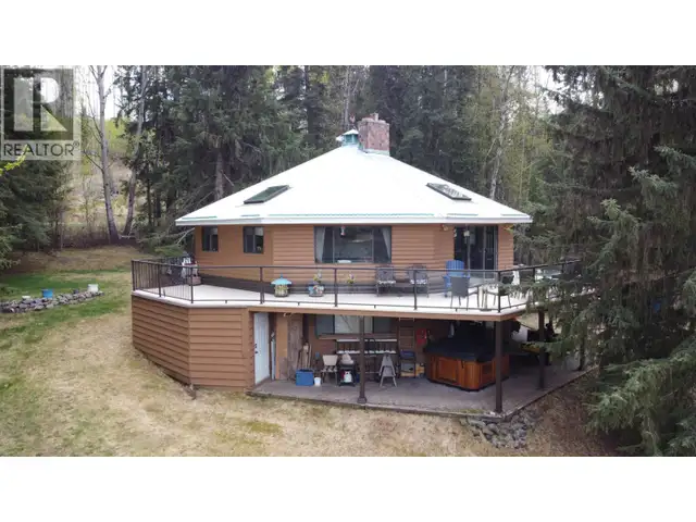 8398 BRIDGE LAKE ROAD Bridge Lake, British Columbia in Houses for Sale in 100 Mile House - Image 8