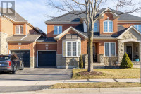 7 MILLHOUSE MEWS Brampton, Ontario