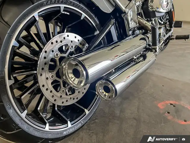 2025 Harley-Davidson FXBR - Breakout(TM) in Street, Cruisers & Choppers in Calgary - Image 13