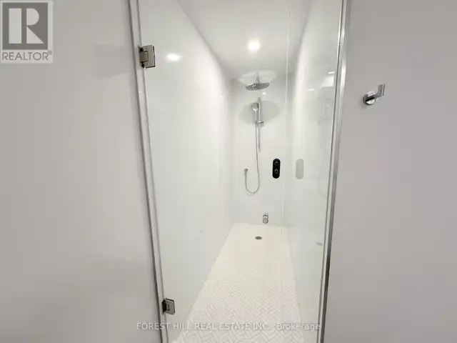 428 - 1720 BAYVIEW AVENUE Toronto (Mount Pleasant East), Ontario in Long Term Rentals in City of Toronto - Image 13