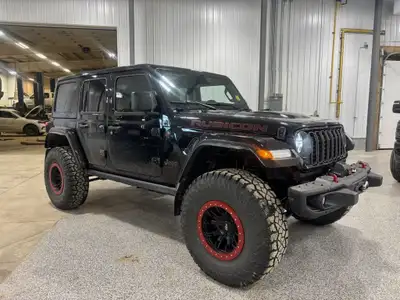 Recent Arrival! 2024 Jeep Wrangler Rubicon X RUBICON X | 37 INCH TIRES | CUSTOM RIMS | LIFT KIT Blac...