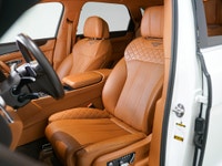 This 2017 Bentley Bentayga W12 | Panoramic Roof | 21 Wheels is a Canadian vehicle, representing the... (image 9)