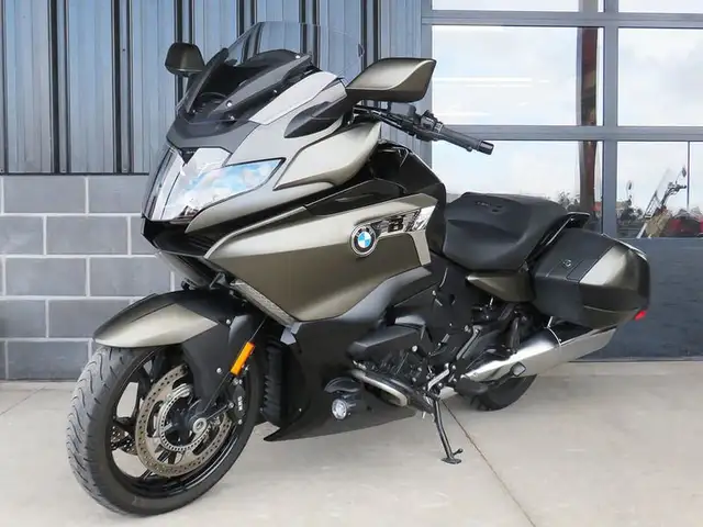 2024 BMW K 1600 B Exclusive in Sport Touring in Cambridge - Image 3