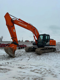 Hatachi ZX 210 LC excavator  6800 hrs with quick coupling