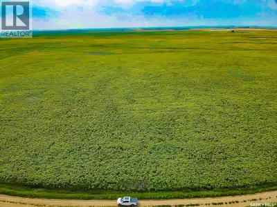 This is a rare opportunity to acquire a premier large-scale grain operation in southern Saskatchewan...