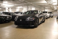 This Lexus IS 300 has a strong Premium Unleaded V-6 3.5 L/211 engine powering this Automatic transmi... (image 3)
