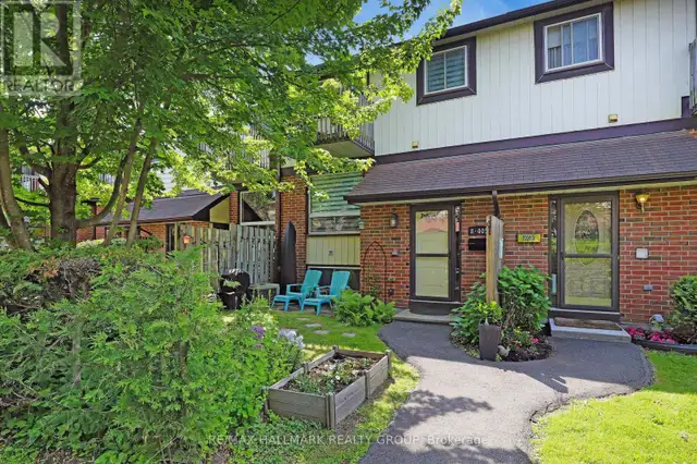 8 - 405 MONTFORT STREET Ottawa, Ontario628637612112661225