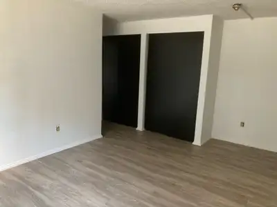 Beautiful 2 bedroom 1 bathroom unit