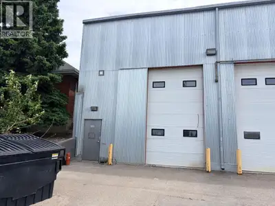 1,451 SqFt Bay Available to rent. Gross Lease of $1400 +GST per month. Fully Paved an excellent spac...