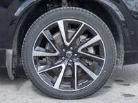 The 2024 Volvo XC90 Plus Bright Theme B6 commands attention in a refined Blackfinish that highlights... (image 3)