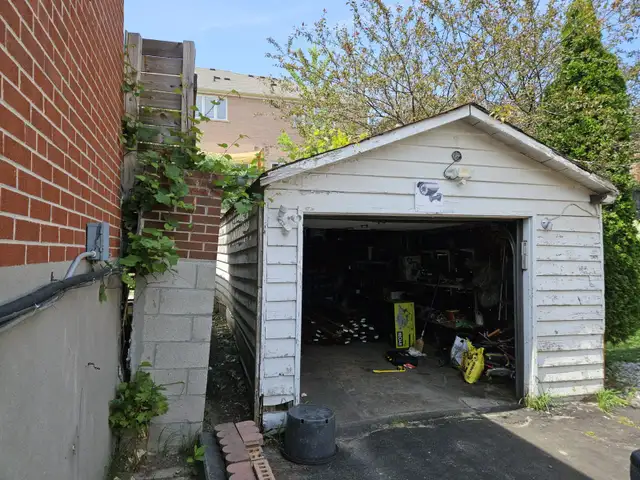 Deck, Fence & Shed Contractor GTA | Fully Insured in Fence, Deck, Railing & Siding in Markham / York Region - Image 7