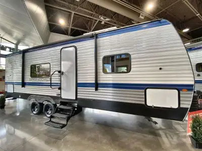 Keystone Springdale Classic travel trailer 260BHCWE highlights: Double-Size Bunk Beds Rear Corner Ba...