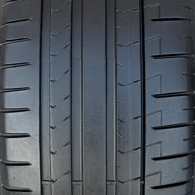 (85%) 4x Porsche 911 *992* 20"/21" OEM Summer Wheels Package in Tires & Rims in City of Toronto - Image 11