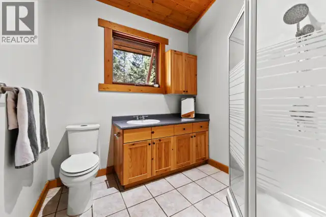 2943 PIVA Road Kamloops, British Columbia in Houses for Sale in Kamloops - Image 15