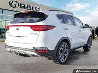 Embrace the open road and turn every journey into an adventure with the striking 2020 Kia Sportage S... (image 4)