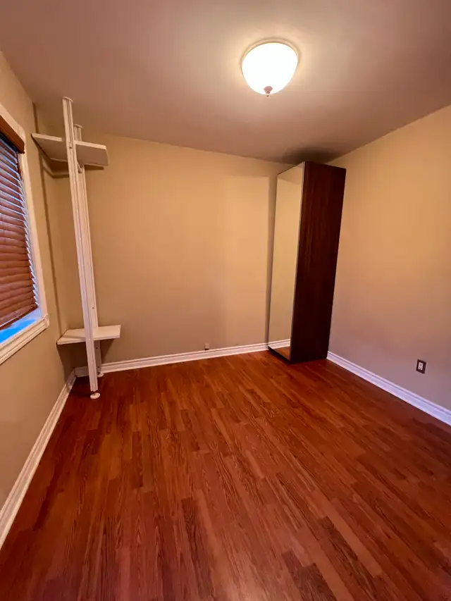 2 bedroom main floor for rent in East York in Long Term Rentals in City of Toronto - Image 9