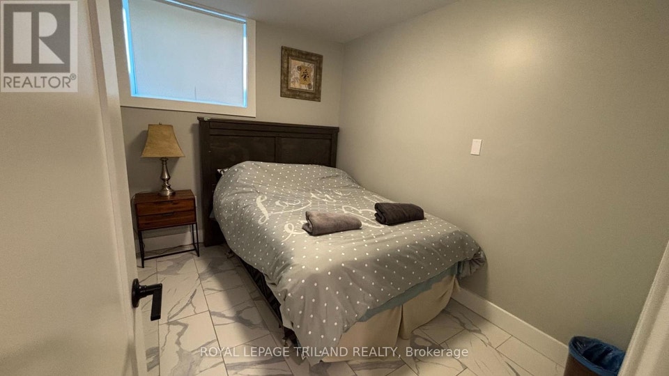 4 - 325 GEORGE STREET Central Elgin (Port Stanley), Ontario 5