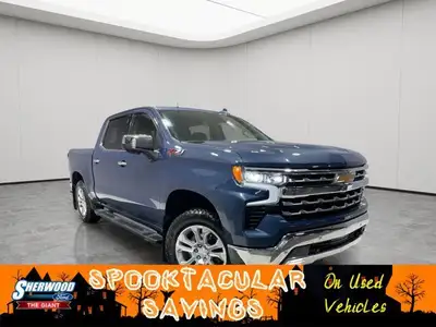 LEATHER SEATS, CROSS-TRAFFIC ALERT, HID HEADLIGHTS, HEATED STEERING WHEEL, RAIN SENSING WIPERS A tou...