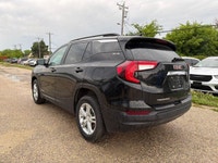 | Wireless Apple CarPlay and Wireless Android Auto | Heated Front Seats | Heated Power Mirrors | Dua... (image 3)