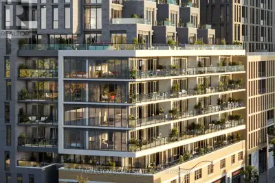 Welcome to 8 Manor Rd West, a boutique mid-rise residence offering modern luxury in the heart of Mid...